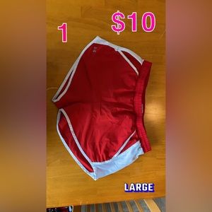 Selling excellent condition Nike shorts